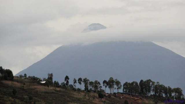 Muhavura volcano, from Lake Ruhondo